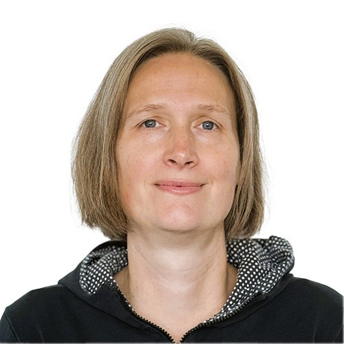 Mojca Seručnik